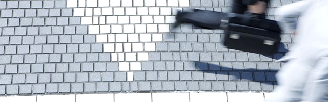 優れたエンジニアは条件を示して求人からのオファーをまとう